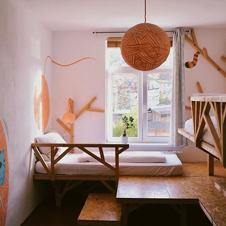 Hostel & Garten Eden Lipsk Zewnętrze zdjęcie