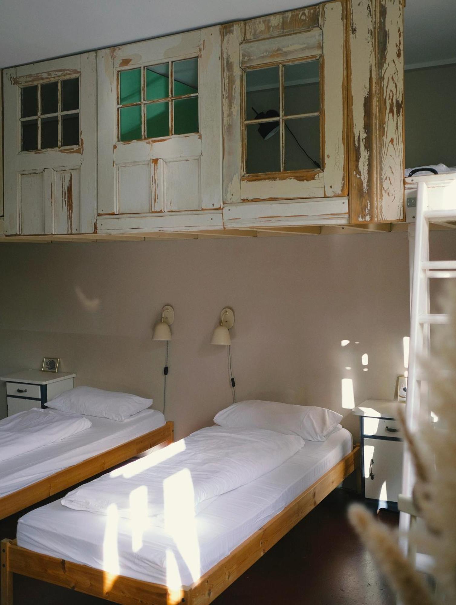 Hostel & Garten Eden Lipsk Zewnętrze zdjęcie