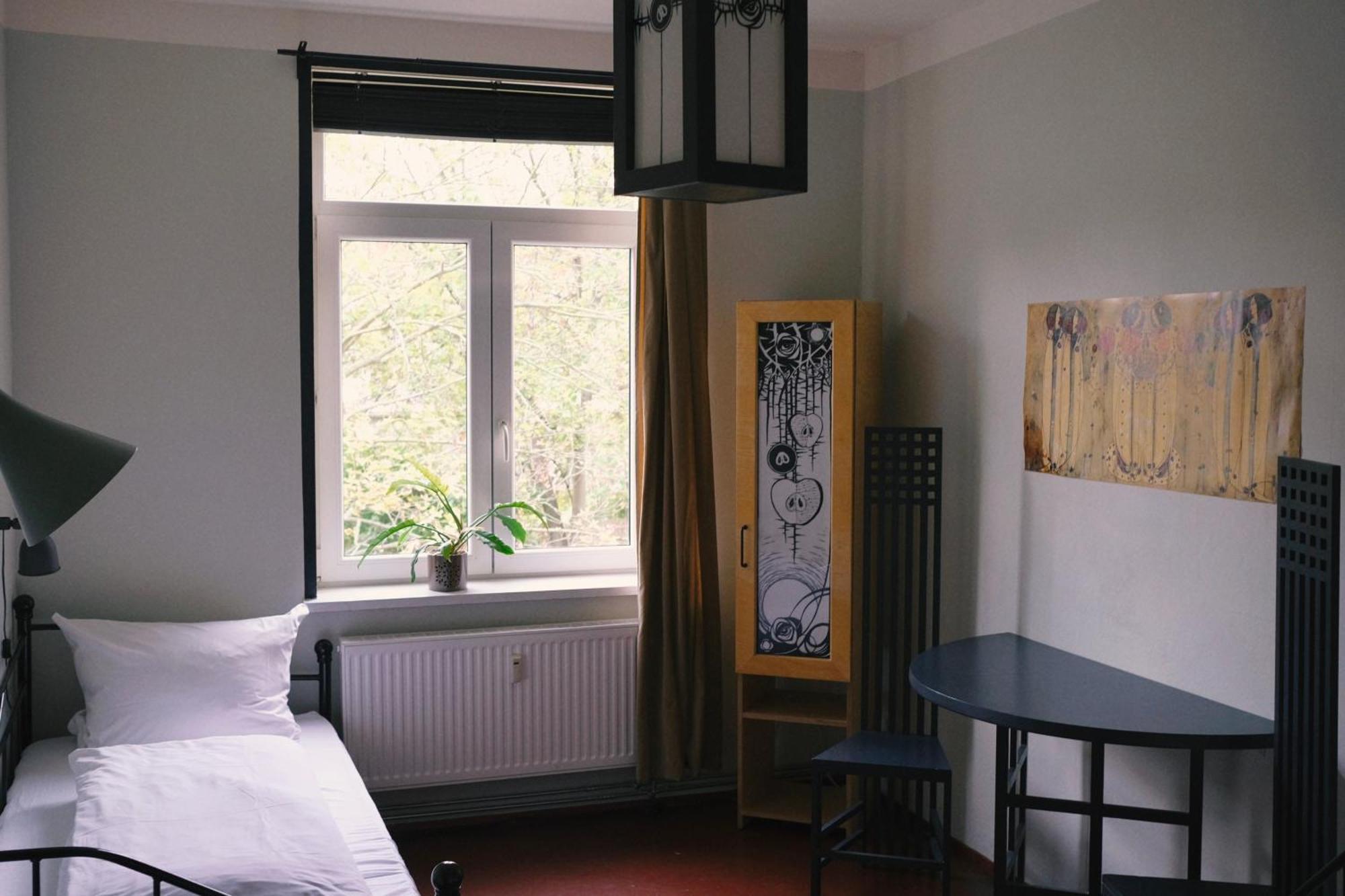 Hostel & Garten Eden Lipsk Zewnętrze zdjęcie
